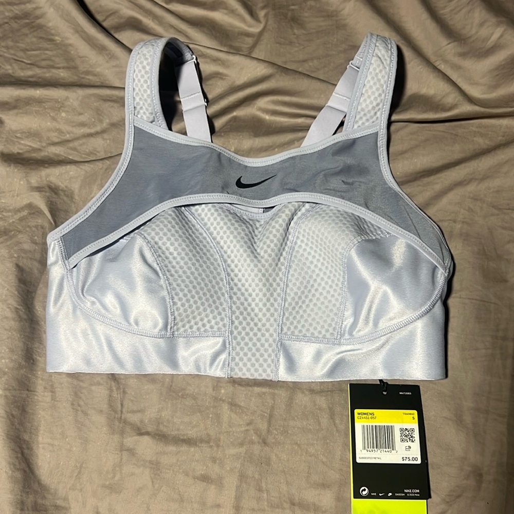 Nike Alpha UltraBreathe sports bra